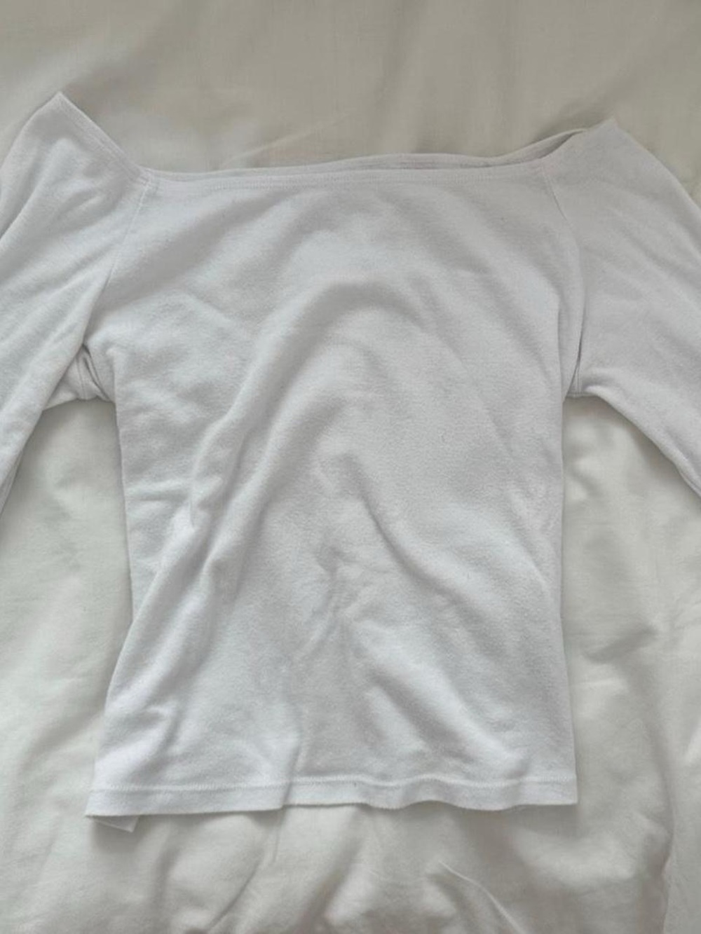 Hollister White Off-Shoulder Crop Top